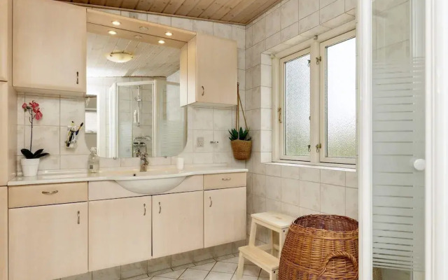 5 Person Holiday Home in Norreballe