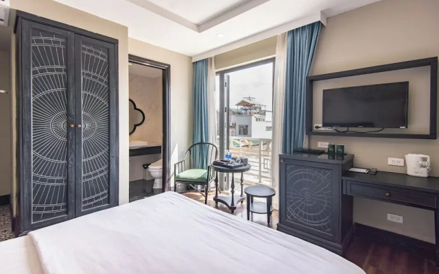 22 Land 52 Ngo Huyen Hotel & Spa