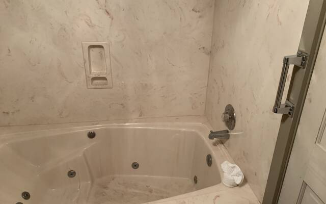 Kuebler Waldrip Haus B&B