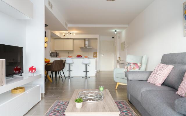 Apartment La Cala With Pool