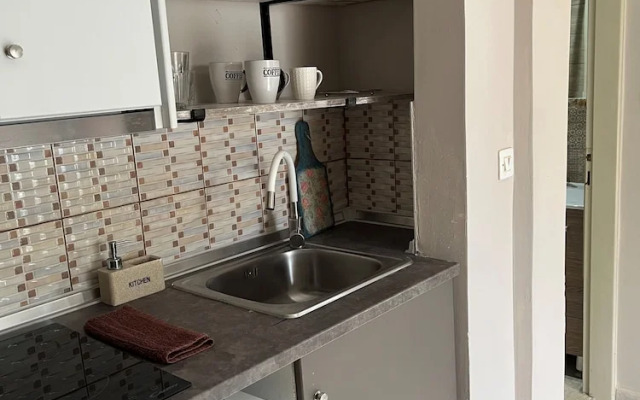 Room in Studio - Beautiful Room in Limenaria, Only Five Minutes Away From Center