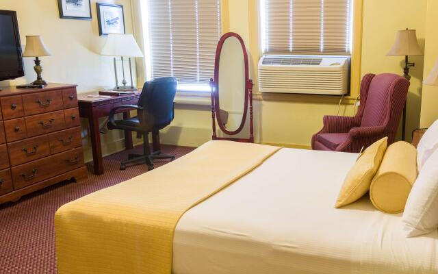 Genetti Hotel, SureStay Collection by Best Western