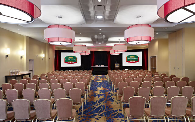 Courtyard by Marriott Edmonton West