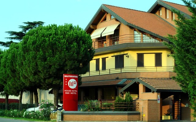 House Hotel Malpensafiera