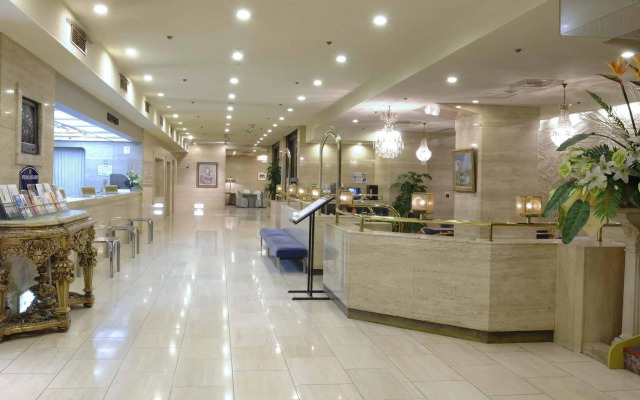 New Osaka Hotel