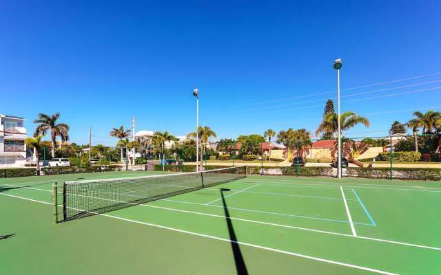 Nautilus-117 2 Bedrooms 2 Bathrooms Condo