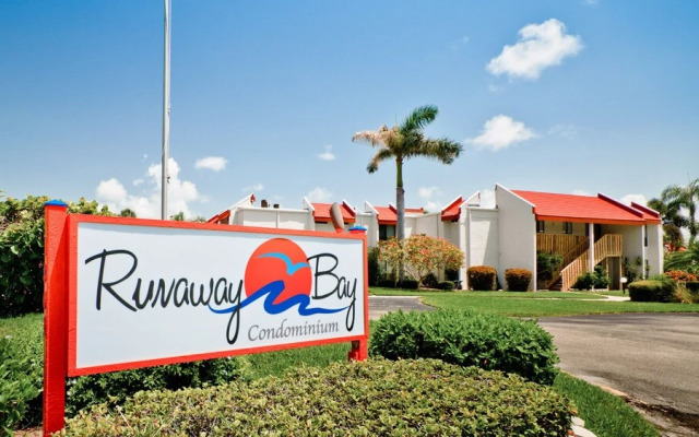 Runaway Bay Resort by BBG