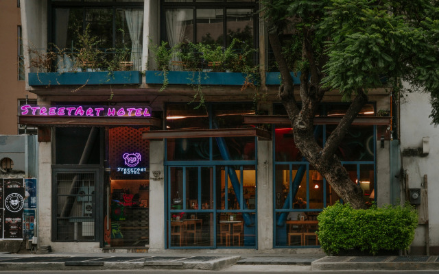 Street Art Hotel Roma