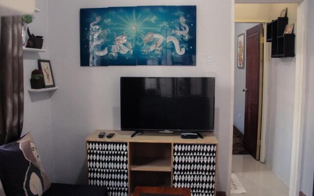 Apartment near Malls