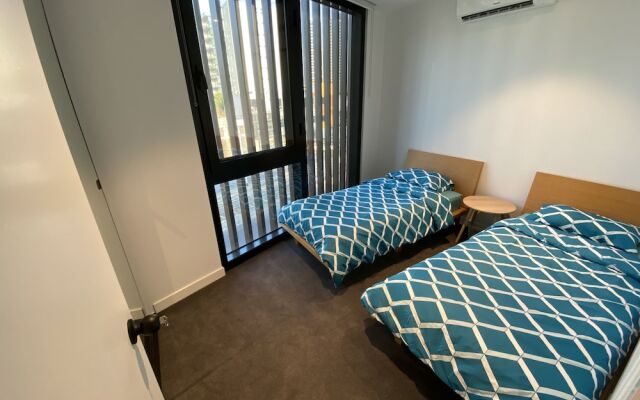 New luxury 3bedroom townhouse cityview