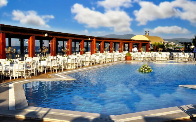 Montania Special Class Hotel