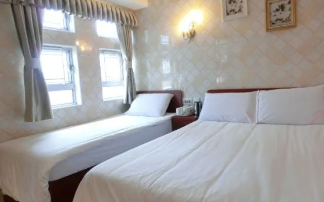 Gold Palace Hotel