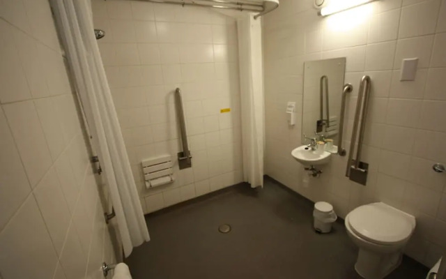 Travelodge Manchester Street Hotel
