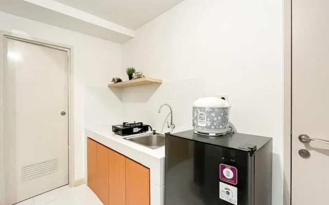 Modern 2Br Apartment Near Tokyo Hub At Tokyo Riverside Pik 2 – Kitchen – Jakarta