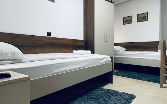 Prenoćište Kollar D Guest House