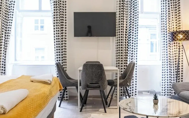 Modern 1BR Apartment Central Location