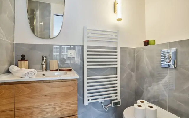Apartment in the Center of Paris