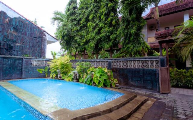 Mahkota Plengkung Hotel by ecommerceloka
