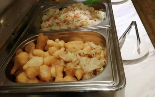 Qingfeng Bailu Hotel (Zhengzhou Erqi Wanda Plaza)