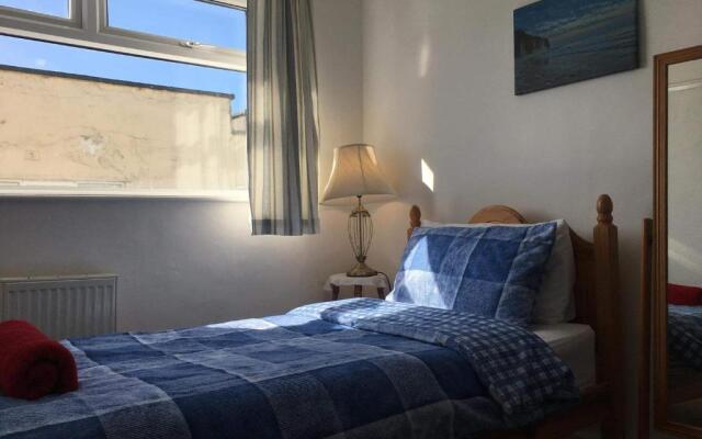 Clifftop Apartment