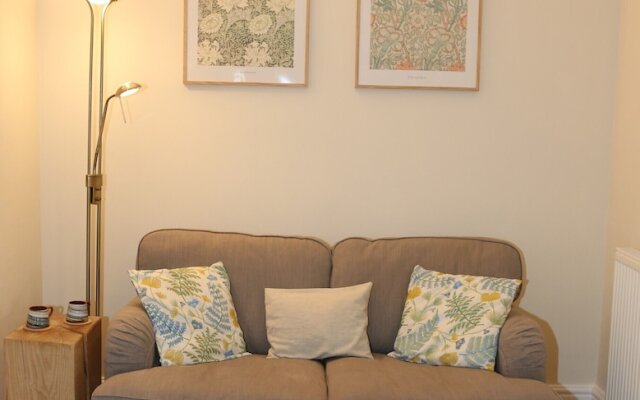 The Waves Coastal Bed and Breakfast