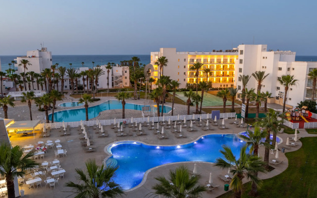 Papantonia Hotel Apartments