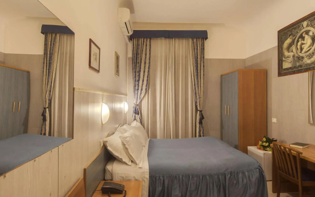 Hotel Camilla Guelfa