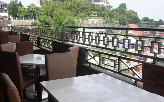 Kesambi Hijau Hotel