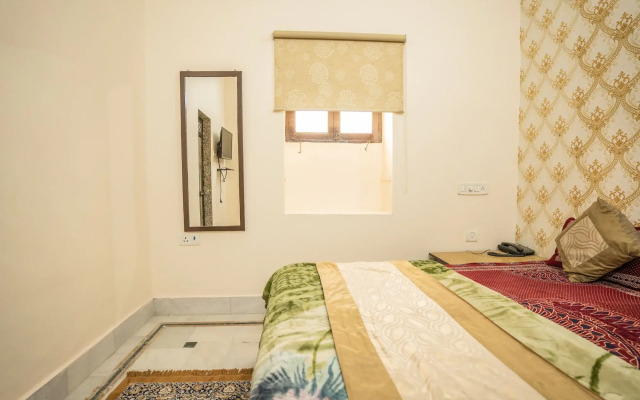 Hotel Chouhan Palace