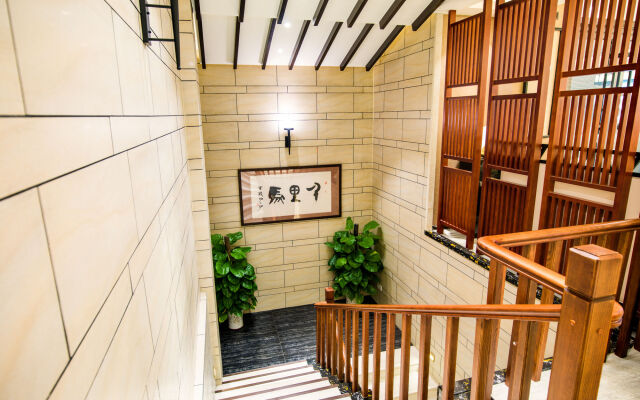 Guilin Elephant Trunk Hill Hotel