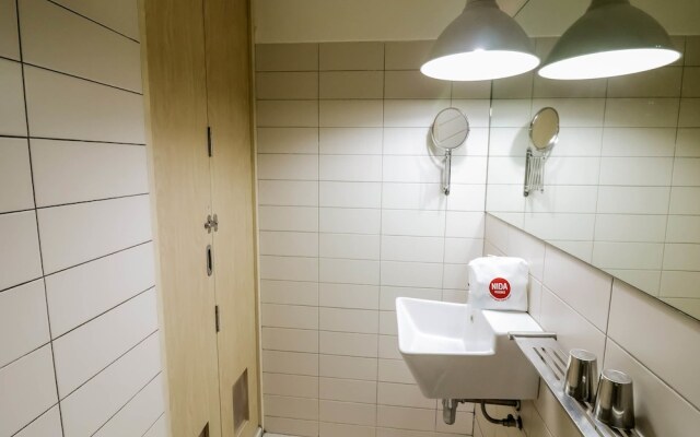 Nida Rooms the Metro Bangrak 210