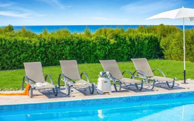 Villa Dimitris Blue Bay