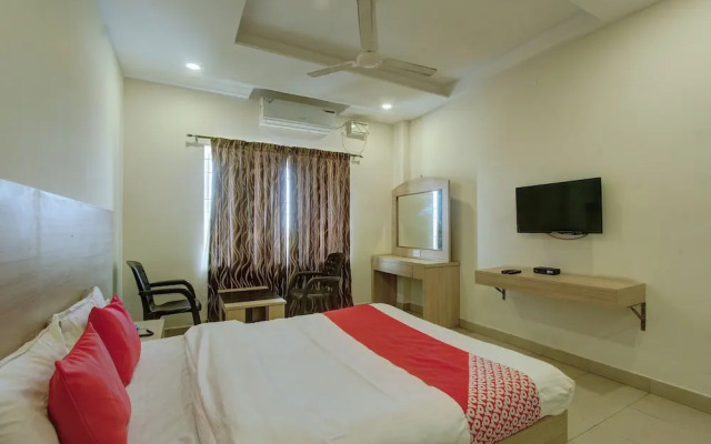 OYO 26739 Arasu Regency