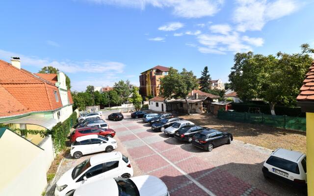 Garni Hotel Garson Lux