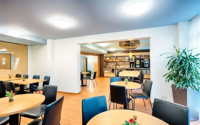 B&B Hotel Köln-Frechen