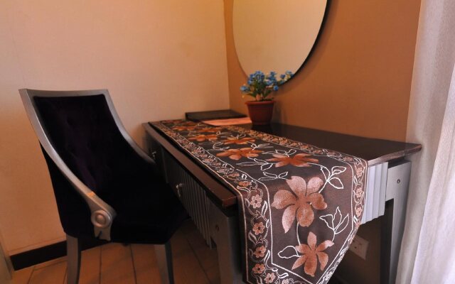 Shervinton Executive Boutique Hotel
