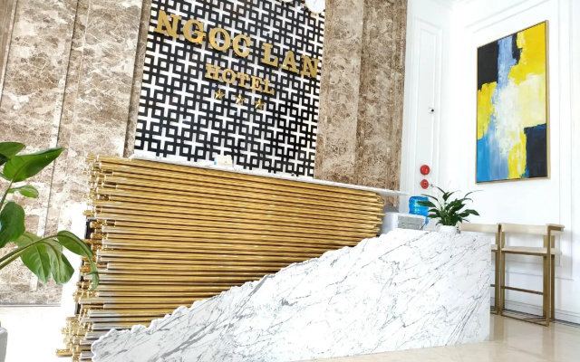 Ngoc Lan Halong Hotel