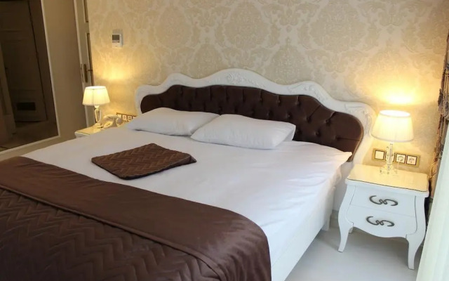Azade Butik Otel
