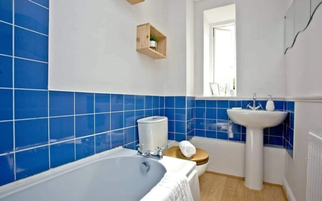 Host Stay Durnford Street