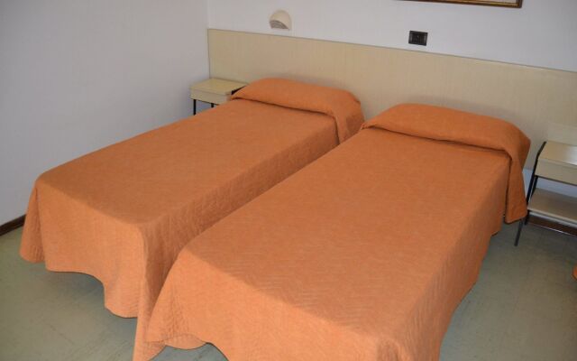 Hotel Sidney
