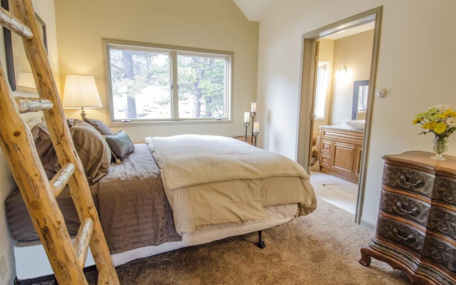 The Silver Lake Lodge
