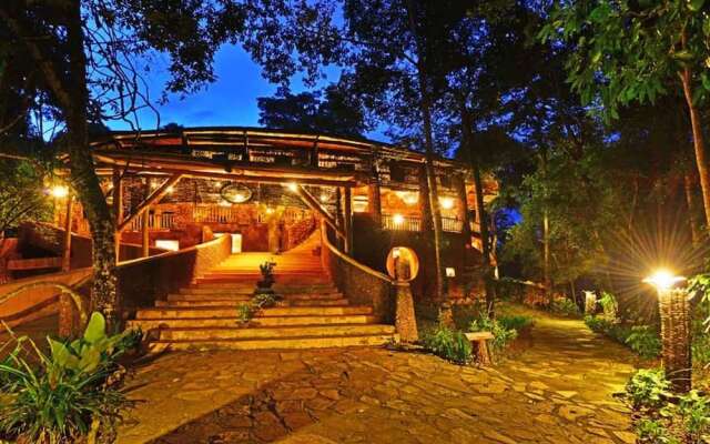 Rainforest Lodge Mabira by GEO