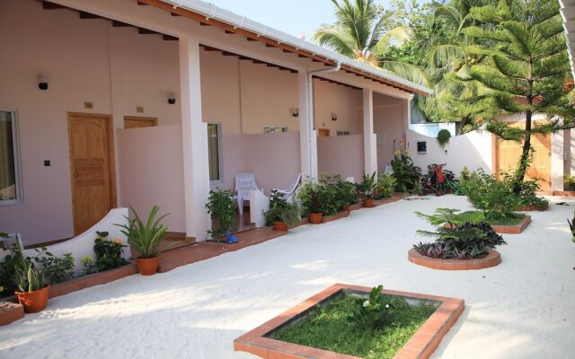 Evila Inn - Thoddoo