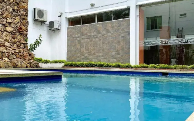 Hotel Cinera