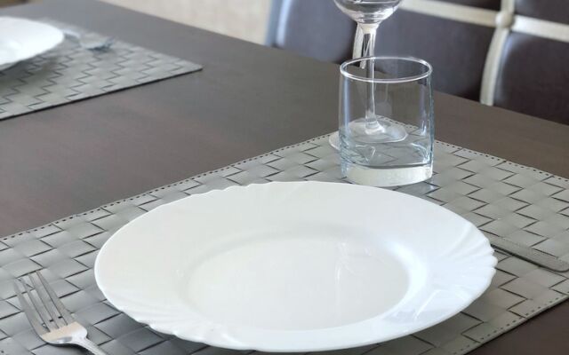 Apartament on Bogatyrskiy