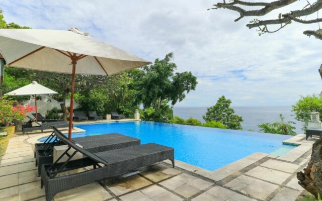 Anda Amed Resort