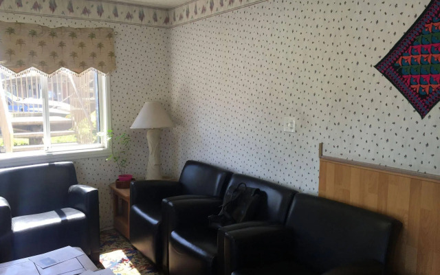 Budget Inn Redwood City