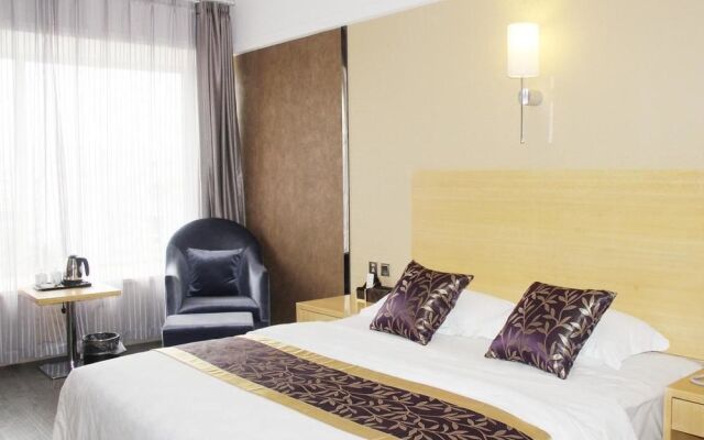 Xinyi Hotel