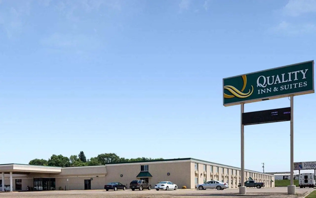 Baymont by Wyndham Jamestown Conference Center & Water Park