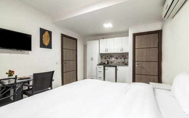 Comfy Studio Flat With Great Location in Beyoglu-1